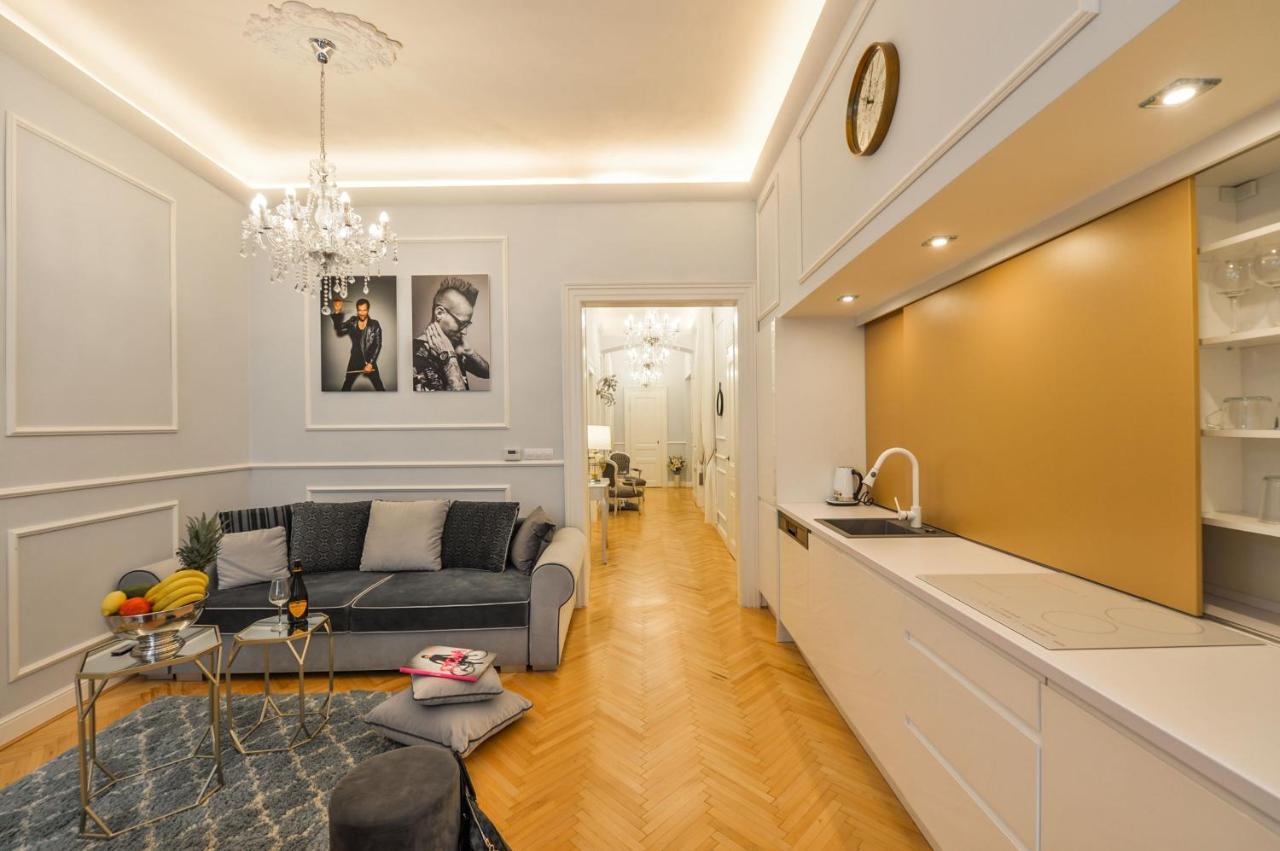 פראג Vogue Apartment Near By Wenceslas Square מראה חיצוני תמונה