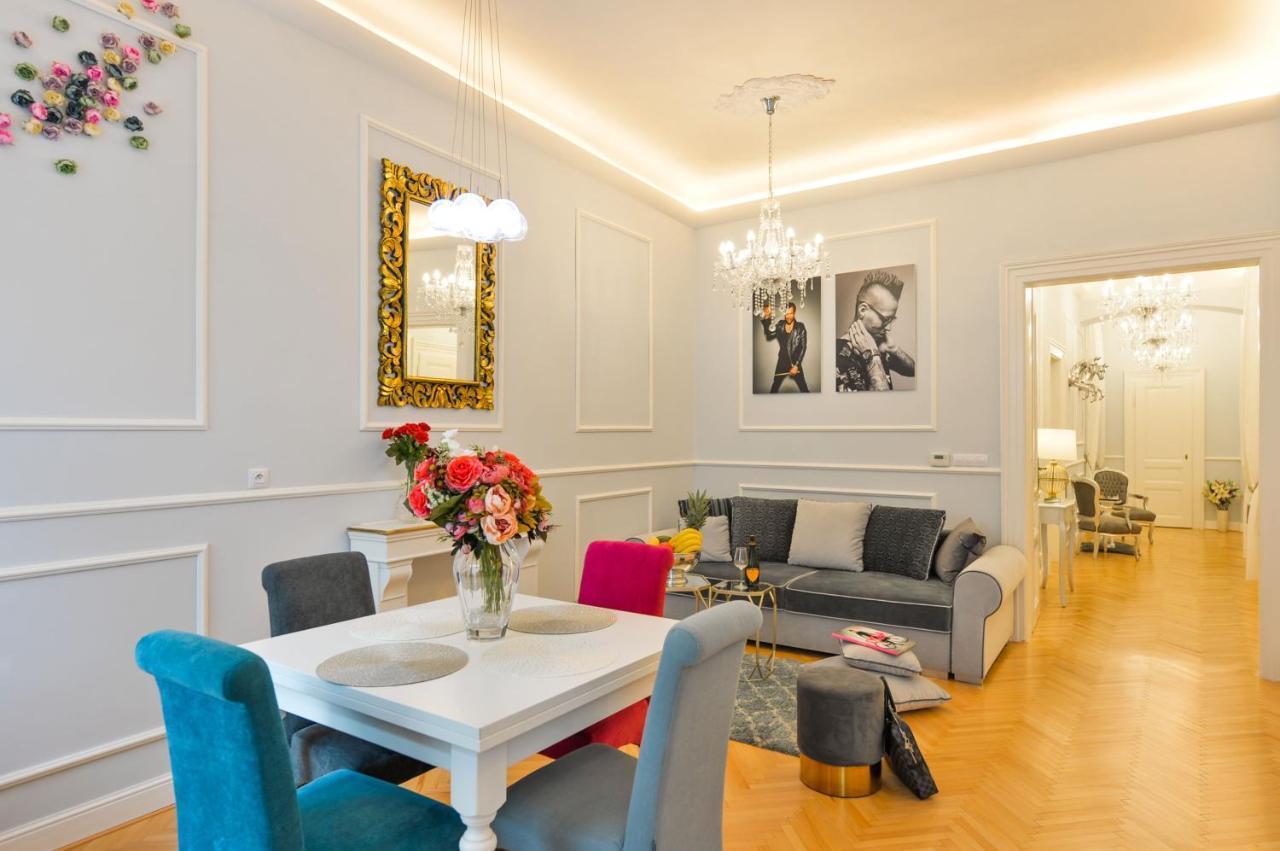 פראג Vogue Apartment Near By Wenceslas Square מראה חיצוני תמונה
